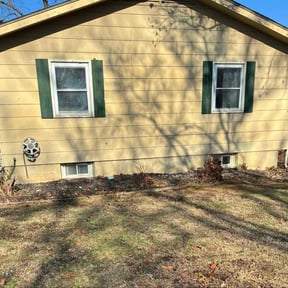 Leaf Removal by Allen Investments reviewed on December 8, 2025