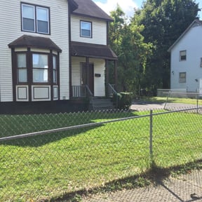 Bush Trimming by Drews Country Lawn Care reviewed on August 15, 2025