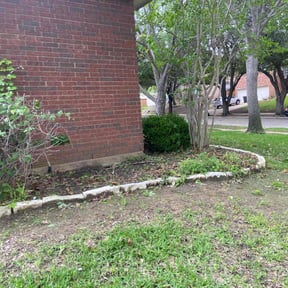 Flower Bed Weeding by Gregory's lawn & landscape reviewed on August 17, 2025