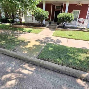 yard maintenance by J@A Pro reviewed on December 25, 2025