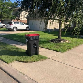 residential landscaping by Crystal Hathaway reviewed on May 11, 2024