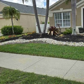 residential landscaping by Helping Hands Lawncare Service reviewed on August 15, 2025