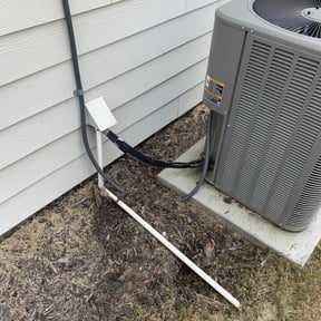 Flower Bed Weeding by Yard Bandit Lawn Services reviewed on August 13, 2025