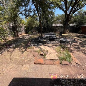 Flower Bed Weeding by Kloka Family Lawn Care LLC reviewed on August 15, 2026