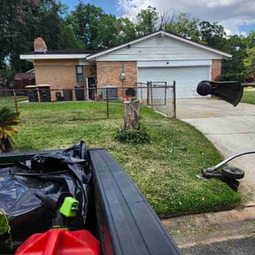Bush Trimming by All season Lawnscape reviewed on July 13, 2026