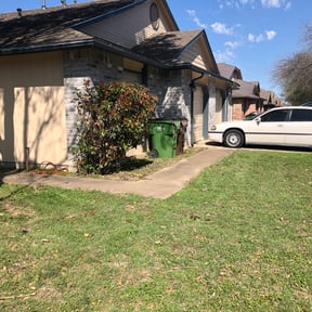 Bush Trimming by U.S. Property Management reviewed on August 15, 2025