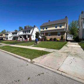 yard maintenance by JV mowing reviewed on August 13, 2025