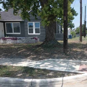 Bush Trimming by Enclave Landscape Management reviewed on August 20, 2025