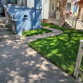 yard service by Steele Edge Lawncare reviewed on August 15, 2025
