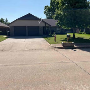 landscaping services by Doublerlawncare reviewed on August 21, 2025