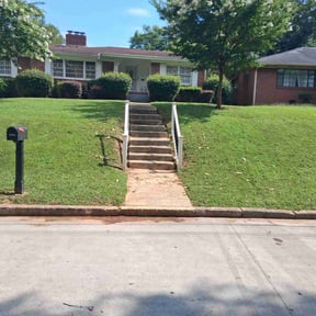 lawn care services by Lawn Enforcement Lawn Care LLC reviewed on August 20, 2025