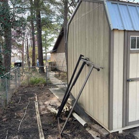 Leaf Removal by Elite Lawn Care reviewed on May 15, 2024