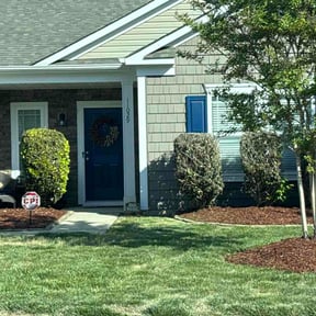 Bush Trimming by Broughton Family Enterprises reviewed on April 21, 2026