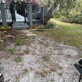Leaf Removal by Lawns Murcia Landscaping reviewed on June 9, 2026