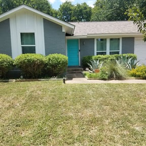 Bush Trimming by QA'd Residential Services reviewed on August 15, 2025