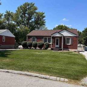 turf maintenance by Krahns Lawn Services reviewed on August 19, 2025