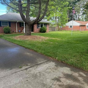 landscaping by Hoot PM Inc reviewed on August 21, 2025