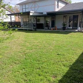 lawn service by Tonys Landscaping LLC reviewed on April 10, 2024