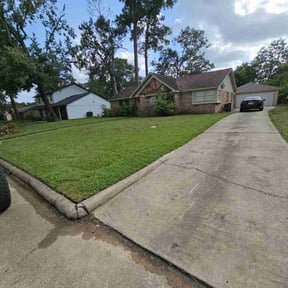 lawn care by  &quot;Haul&quot;in Grass&quot; reviewed on August 17, 2025