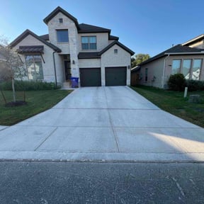 residential landscaping by M&amp;M lawn care reviewed on May 9, 2024