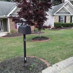 yard maintenance by Cavender Landscaping reviewed on January 28, 2026