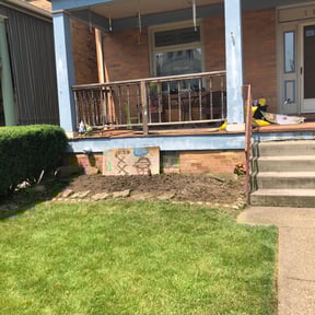Flower Bed Weeding by Navarrete lawn service reviewed on August 16, 2025