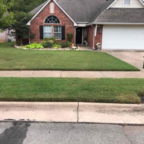 yard work by CUT Tulsa Lawn Co. reviewed on November 20, 2025