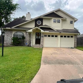 landscaping services by Scarlet and gray Lawn Care Management LLC reviewed on August 17, 2025