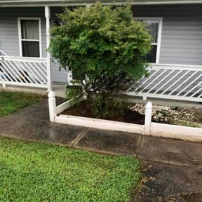 Bush Trimming by Brent’s Lawn Maintenance reviewed on August 3, 2026