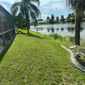 yard service by Gomez Property  Maintenance reviewed on June 24, 2021