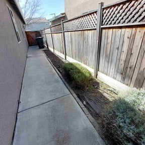 Bush Trimming by Wayne Howard reviewed on March 7, 2026