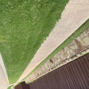 landscape maintenance by Goetz Lawn Care reviewed on August 18, 2025