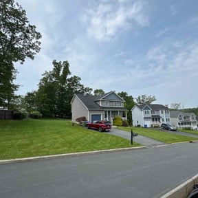 lawn service by Schlener Lawn Care reviewed on August 16, 2025