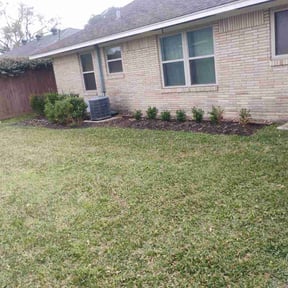 Flower Bed Weeding by SLC Lawn Artisty reviewed on March 2, 2026