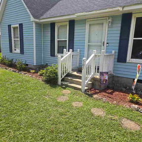Flower Bed Weeding by CUT Tulsa Lawn Co. reviewed on June 22, 2026