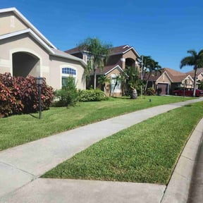 lawn service by Top&#039;s Mowing Service reviewed on August 20, 2025