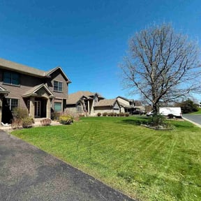 lawn care services by Terrapin Spaces reviewed on September 30, 2023