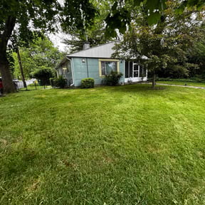 residential landscaping by G's Lawn and Land Care reviewed on October 13, 2024