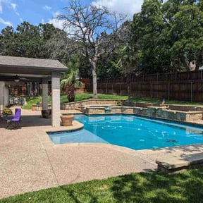 yard work by dk Lawn Service pros reviewed on December 1, 2025