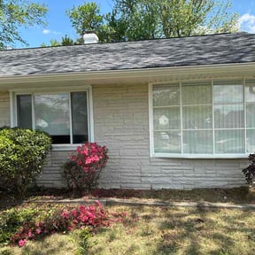 Bush Trimming by 3DS Lawncare Service reviewed on April 17, 2026