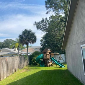 lawn care services by Live in Peace Lawn Care Service reviewed on April 28, 2024