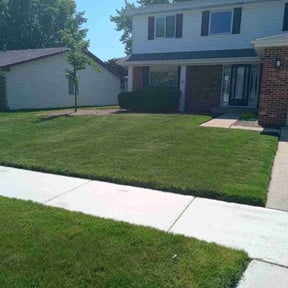 turf care by Wagner’s Lawn Service reviewed on April 27, 2024