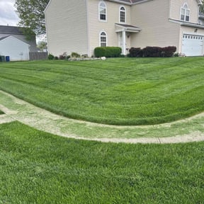 landscaping by Johnson Family Lawn Service reviewed on November 22, 2025