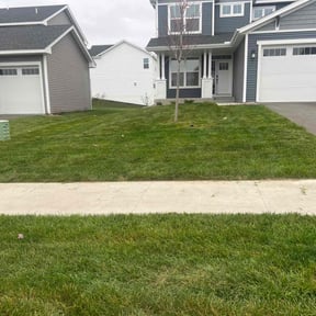 landscaping by Advantage Landscaping, LLC reviewed on October 15, 2023