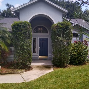 Bush Trimming by Mauler Mowing LLC reviewed on August 14, 2025