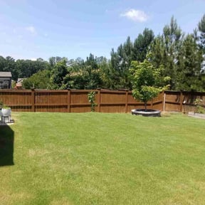 yard service by Browns Lawn Maintenance reviewed on August 20, 2025