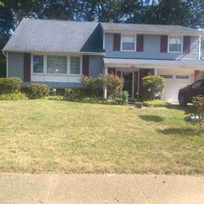 Bush Trimming by A&A landscaping and property maintenance Llc reviewed on August 21, 2025