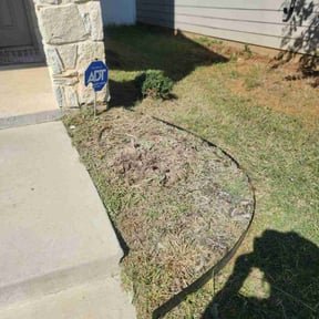 Flower Bed Weeding by Becca's Bushes and Backyards reviewed on November 18, 2025