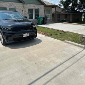 yard work by Clear landscapes llc reviewed on August 21, 2025