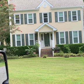 Bush Trimming by Choice Landscaping and Lawncare reviewed on October 21, 2025